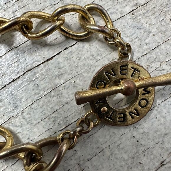 Vintage Monet Toggle Closure Chain Link Heart Charm Bracelet - Picture 5 of 7
